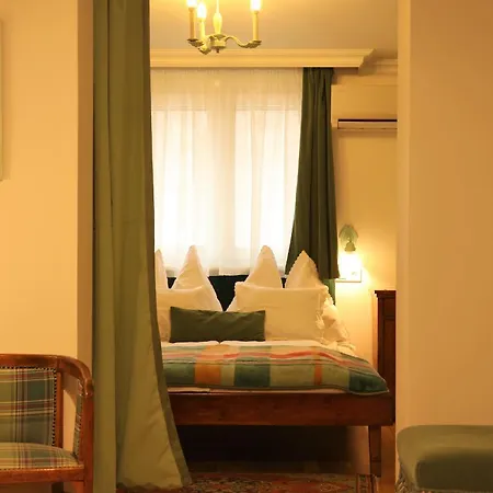 Kis Szarcsa Vendeghaz 3* Gárdony