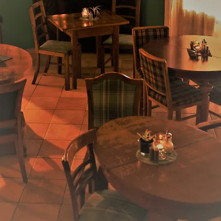 Kis Szarcsa Vendeghaz 3*