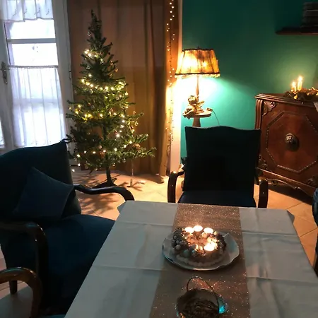 Pensjonat Kis Szarcsa Vendeghaz 3*