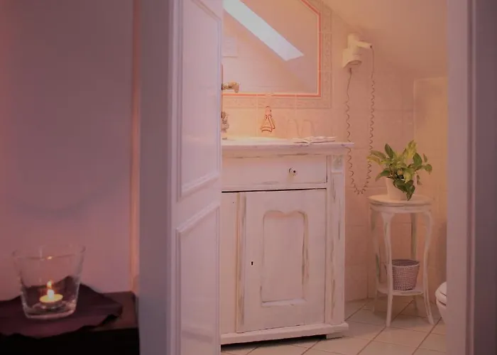 Penzion Kis Szarcsa Vendeghaz 3*